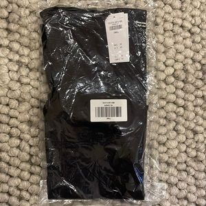 BRAND NEW UNOPENED. seamless fabric scoop neck bodysuit from Abercombie